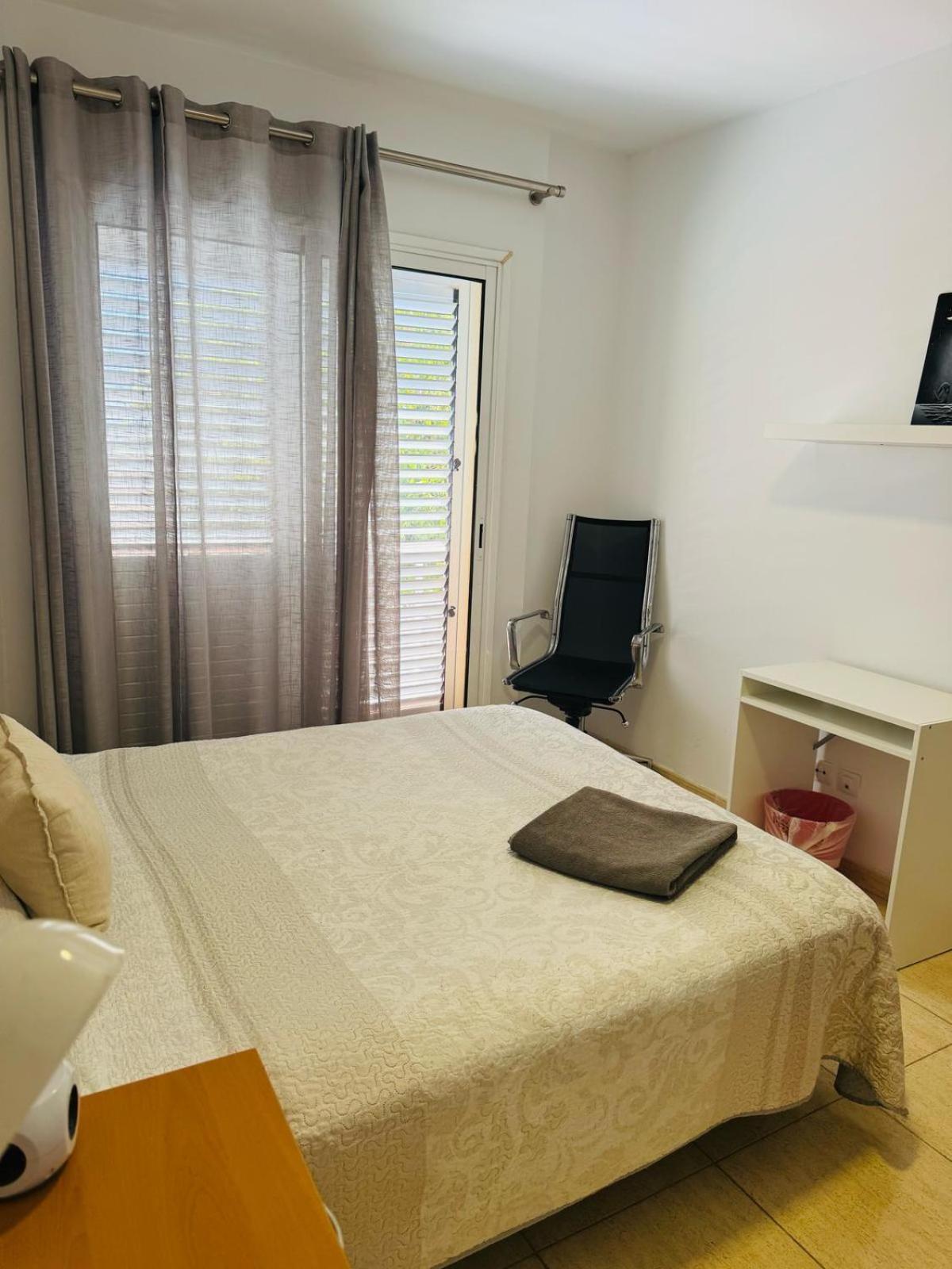 Habitacion Privada May Con Balcon Vecindario  Exterior foto